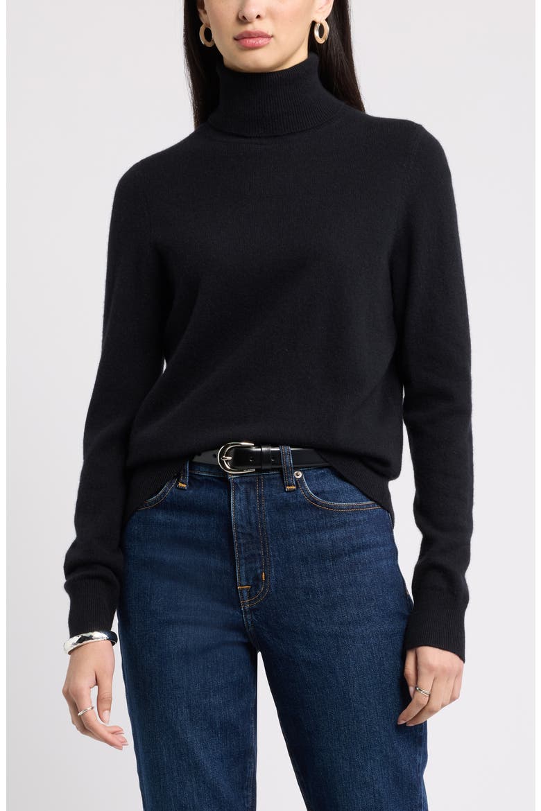 Classic Cashmere Turtleneck Sweater