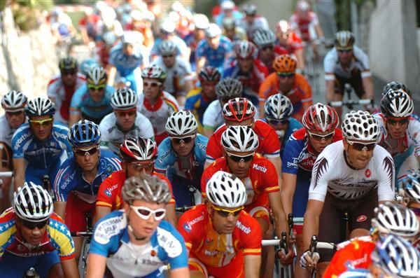 The course wore away at the peloton today and only the strongest remained to finish at the business end of the race.