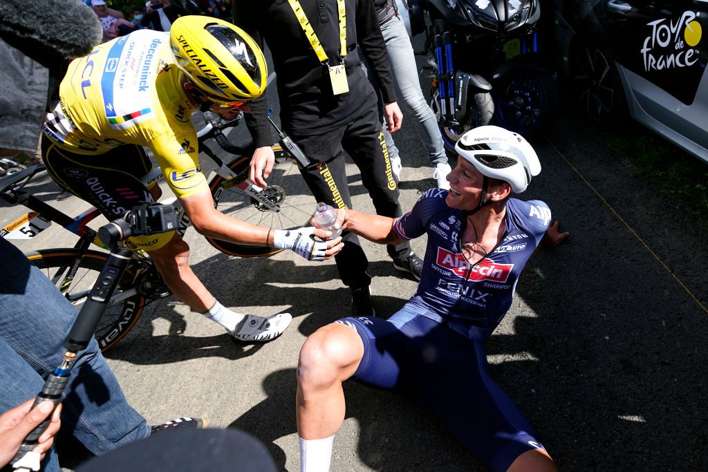 MRDEBRETAGNE GUERLDAN FRANCE JUNE 27 Julian Alaphilippe of France and Team Deceuninck QuickStep yellow leader jersey Mathieu Van Der Poel of The Netherlands and Team AlpecinFenix stage winner celebrates at arrival during the 108th Tour de France 2021 Stage 2 a 1835km stage from PerrosGuirec to MrdeBretagne Guerldan 293m LeTour TDF2021 on June 27 2021 in MrdeBretagne Guerldan France Photo by Daniel Cole PoolGetty Images