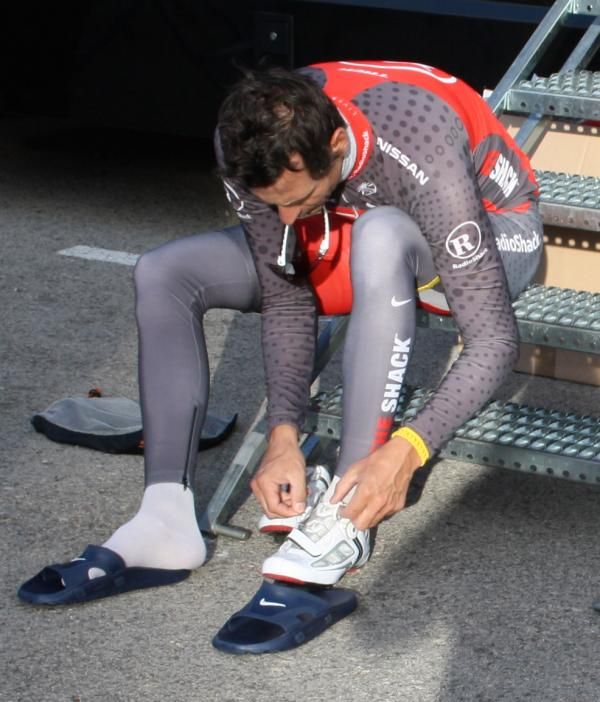 Andreas Kl&ouml;den (RadioShack) gets ready for a day in the saddle.