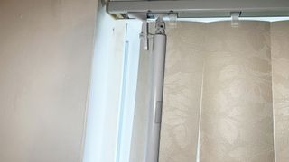 Sunsa Smart wand installed on vertical blinds