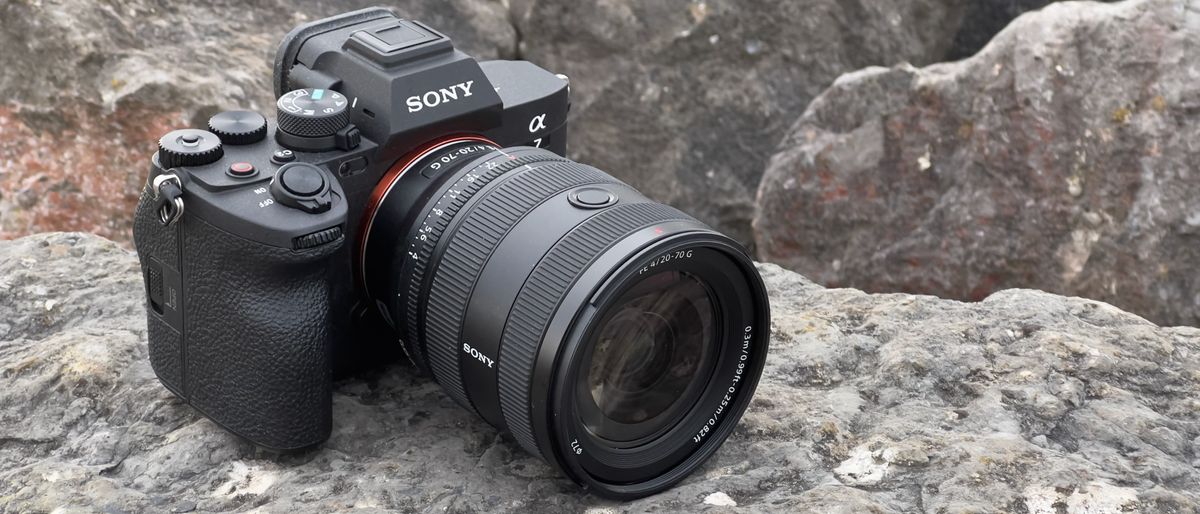 Sony FE 20-70mm F4 G