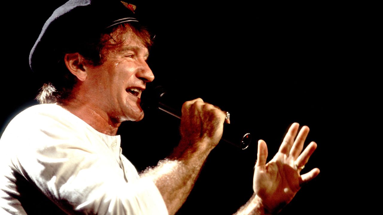 Robin Williams stand up, Good Morning Vietnam