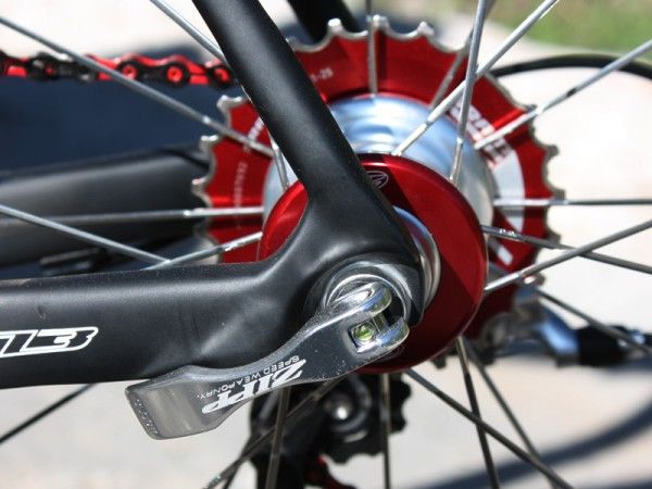 The SL3's dropouts look like they might be carbon fiber&hellip;