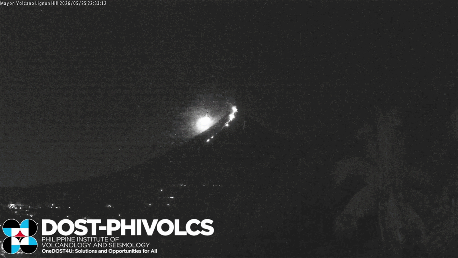 A screenshot from the video showing the bright flash of the fireball meteor