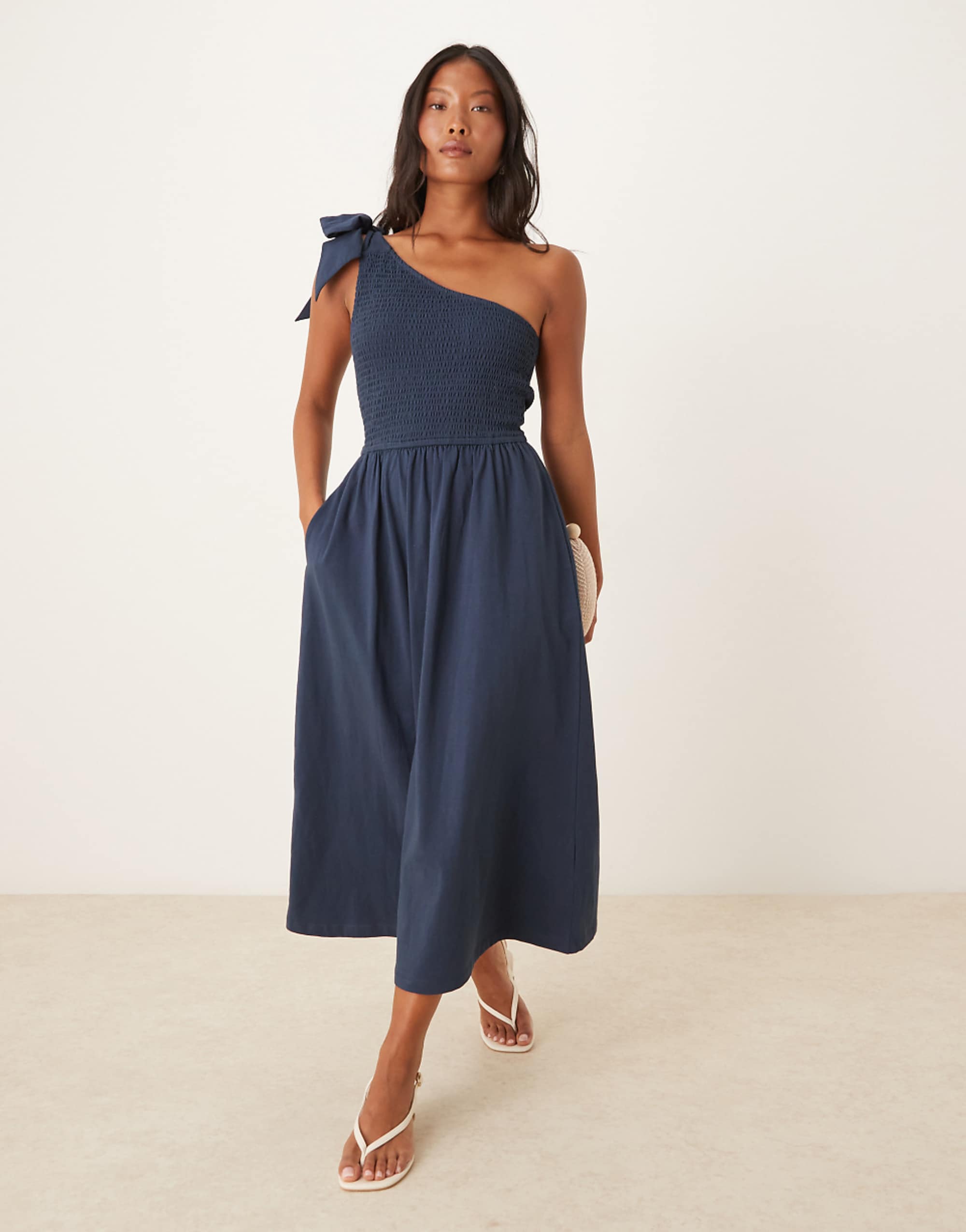 Nobodys Child Petite Tie One Shoulder Shirred Midi Dress in Navy