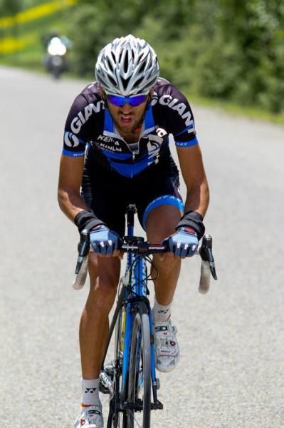 Rasoul Barati (Giant Asia) also broke from the lead group to chase down Filippov.