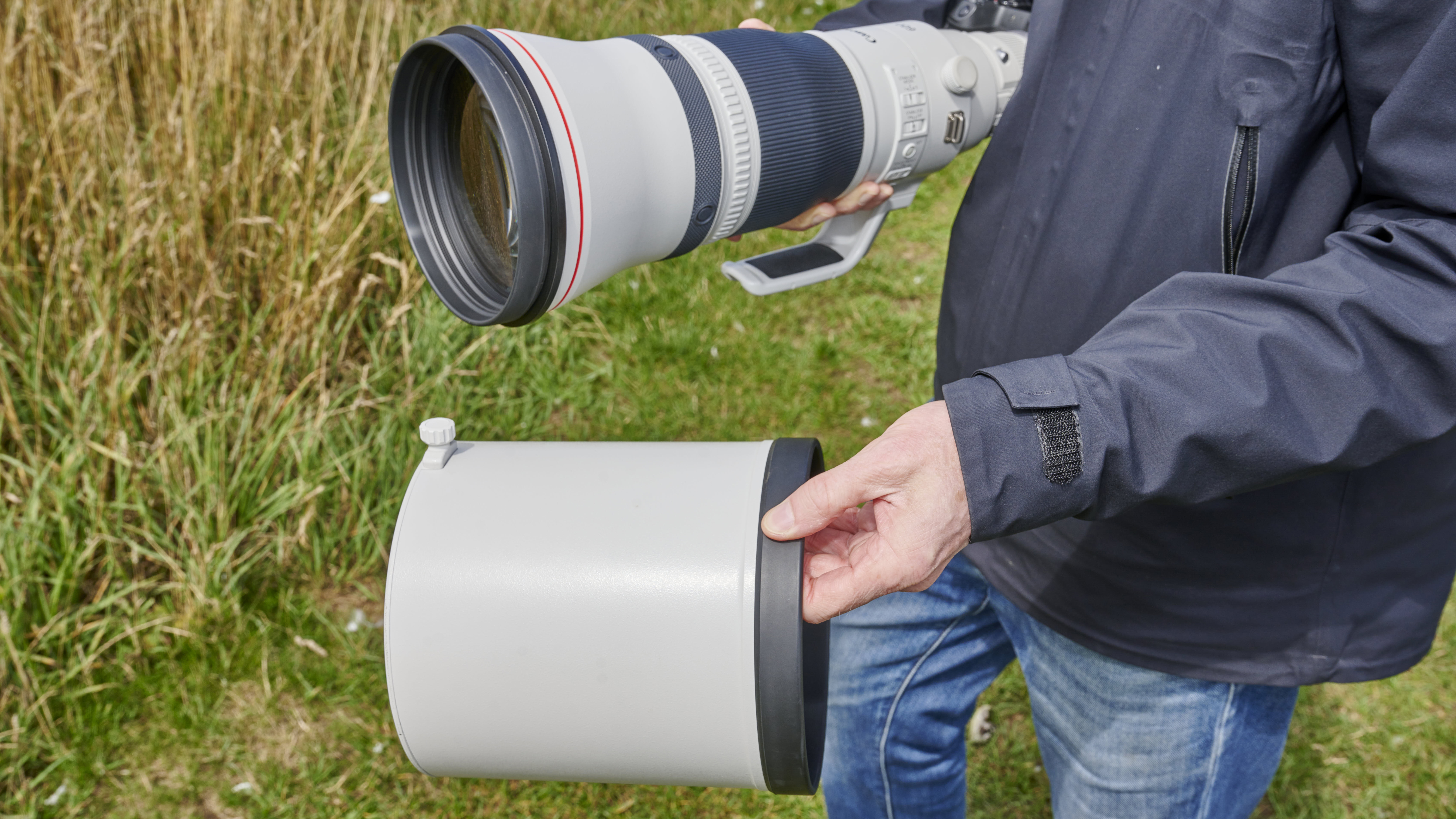 Photo of the Canon RF 600mm F4L IS USM super-telephoto prime lens in use at the RSPB Bempton Cliffs nature reserve in Yorkshire, England, UK