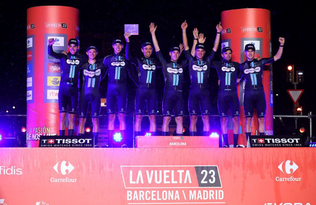 Team dsm-firmenich wins the team time trial, stage 1 of Vuelta a Espa&ntilde;a