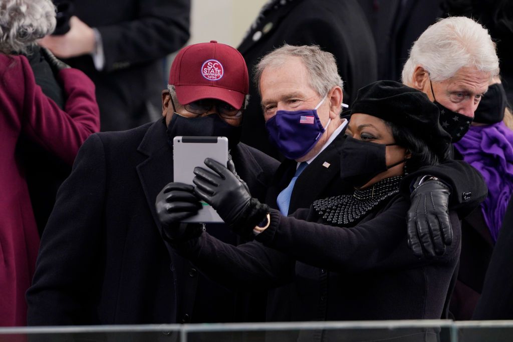 James Clyburn and George W. Bush