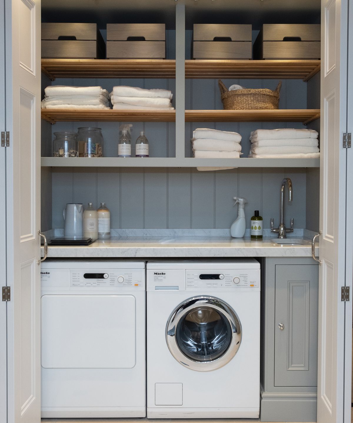 Scandinavian Utility Room - Pinterest