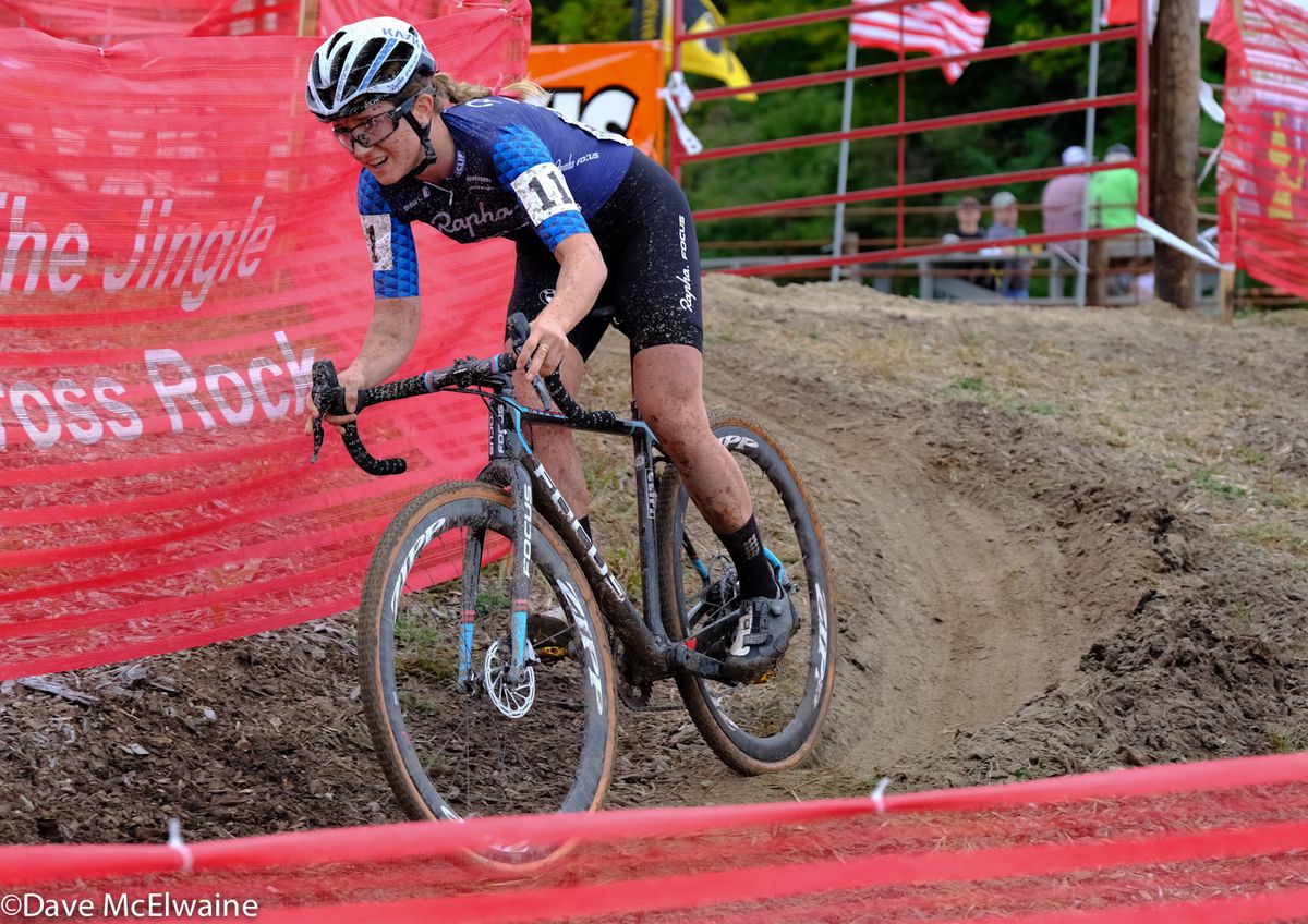 Ellen Noble (Aspire Racing) was having another fantastic outing