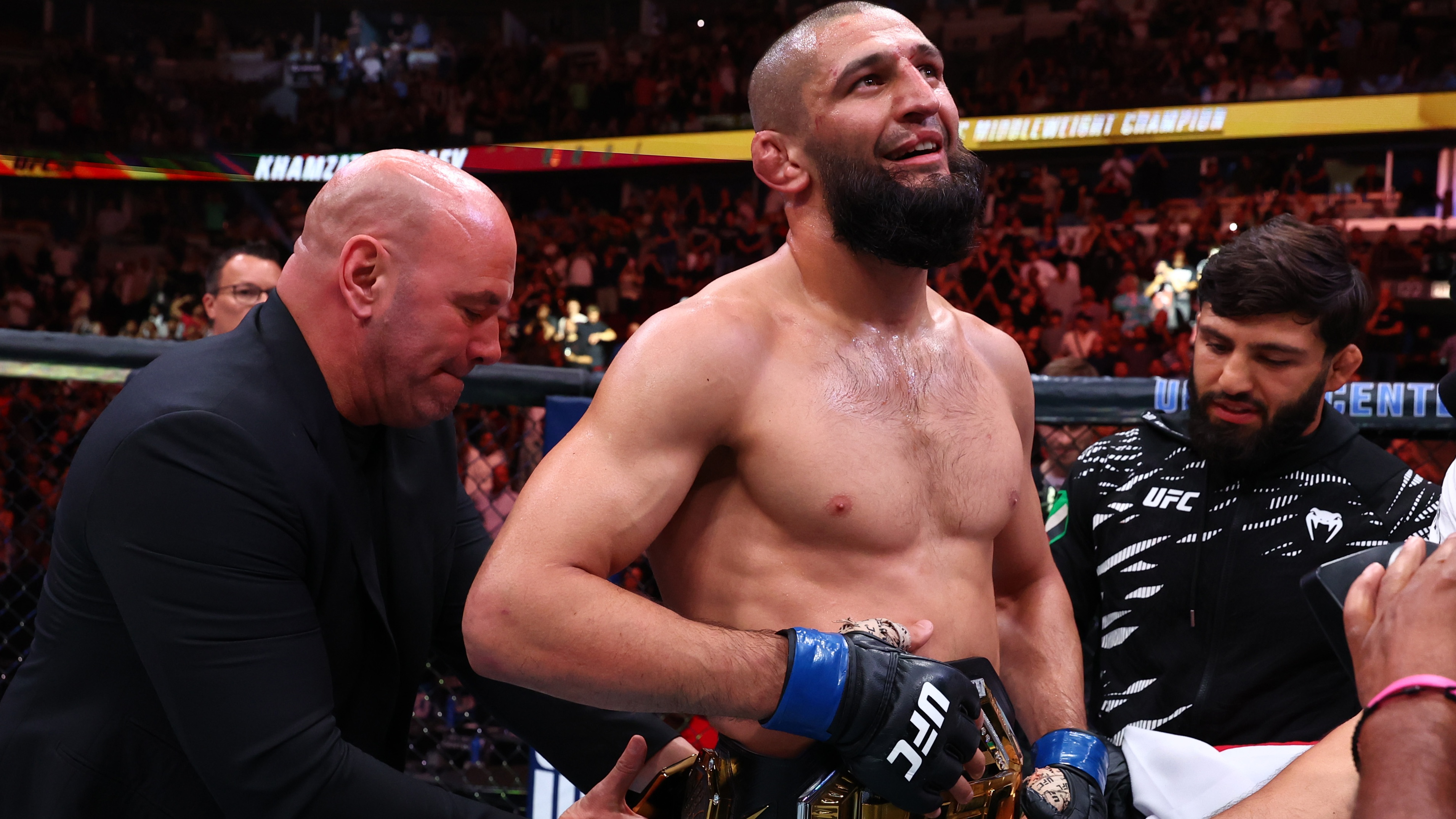 Khamzat Chimaev, Dricus Du Plessis, UFC, UFC 319, Champion, belt