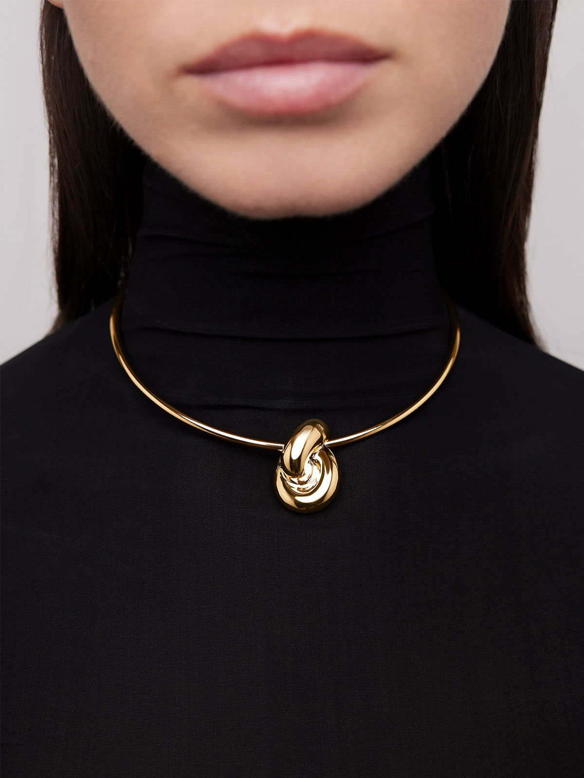 Thin Knot Choker