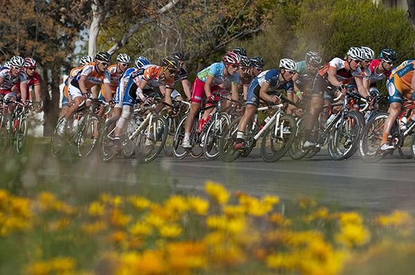 The peloton reeled in the leading group of seven and it would come down to a bunch sprint.