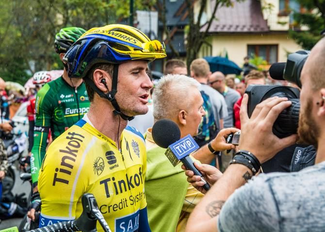 Tinkoff-Saxo's Sutherland gives a pre-race interview