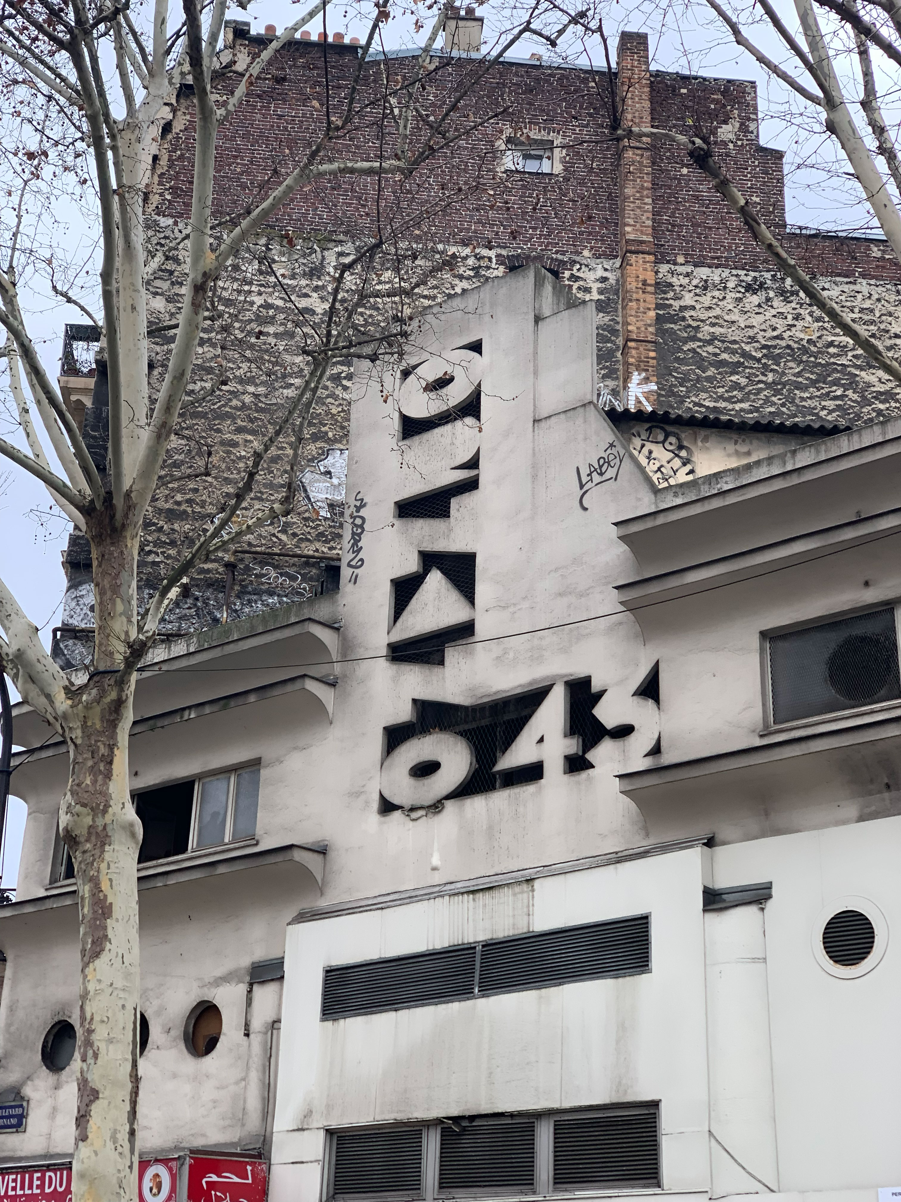 Typographic tourism pictures by Yorgo Tloupas