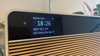 Internet radio: Ruark R2 Mk4