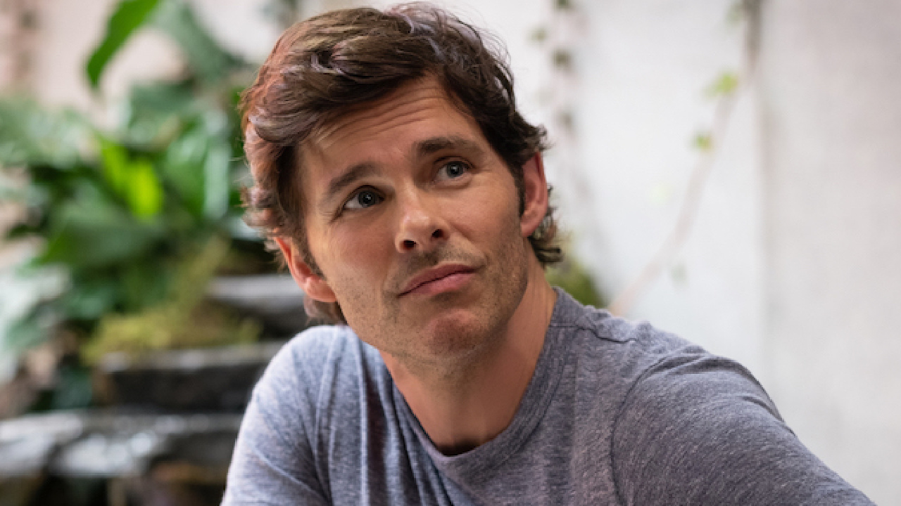 James Marsden dans La tribune.