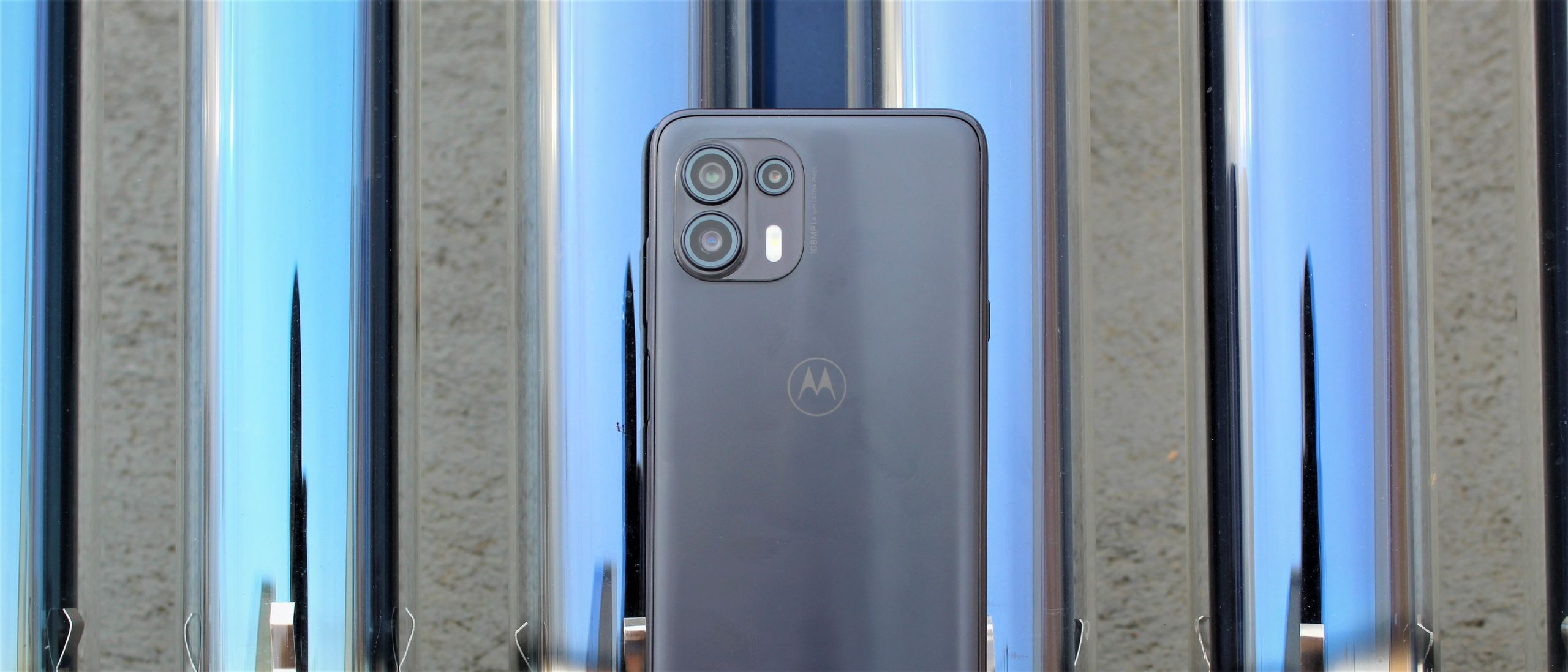 Motorola - のん　motorola edge 20 fusion Motorola Edge 20 Fusion - Full phone specifications