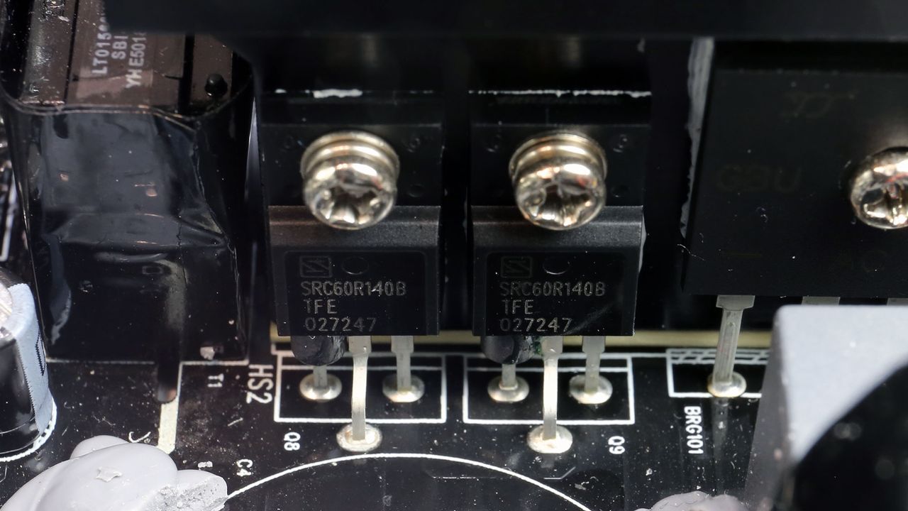 Cooler Master V850 Gold V2