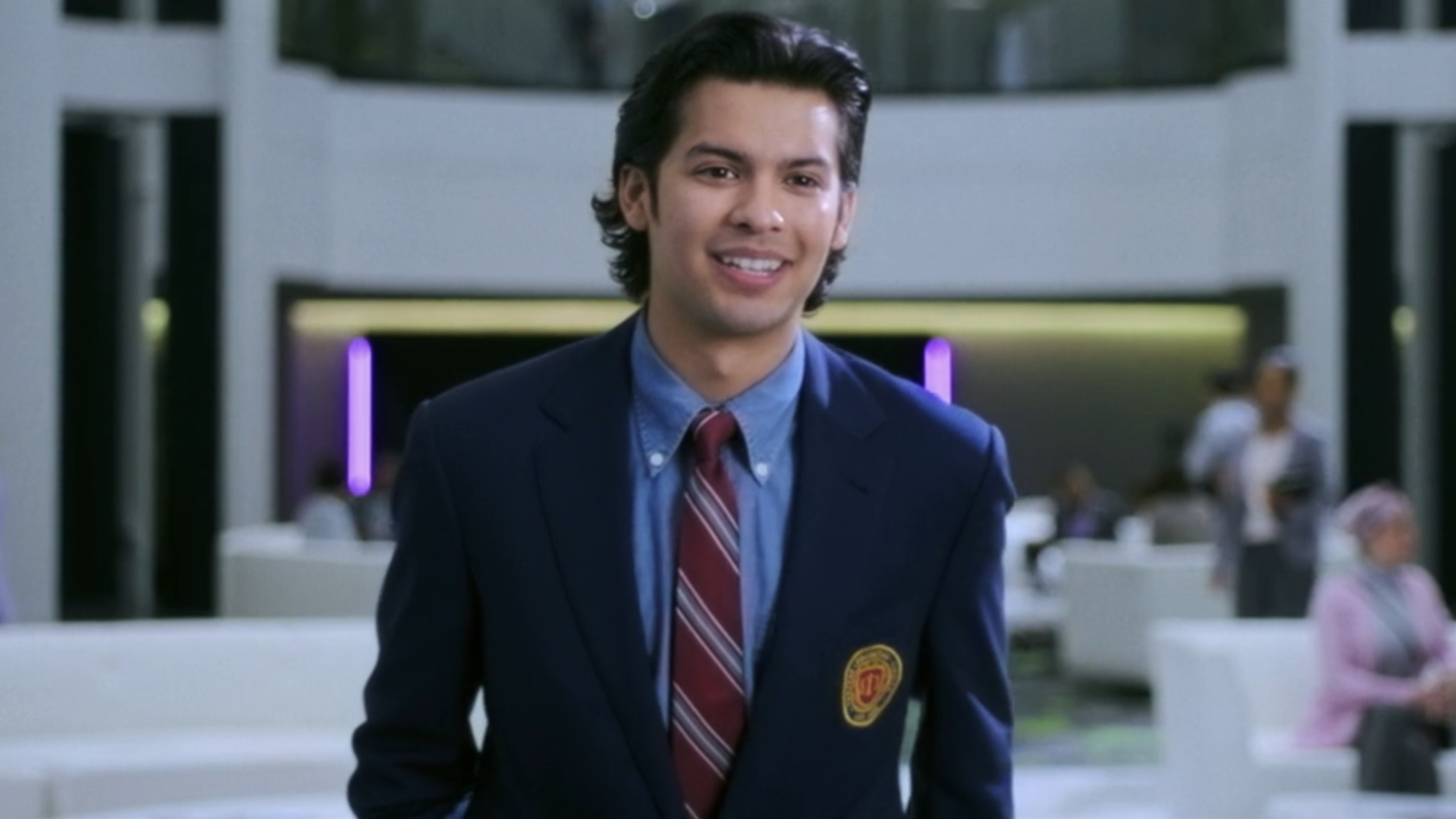 Jaime Reyes (Xolo Mariduen&amp;#771;a) shows up at the Kord buidling in Blue Beetle.