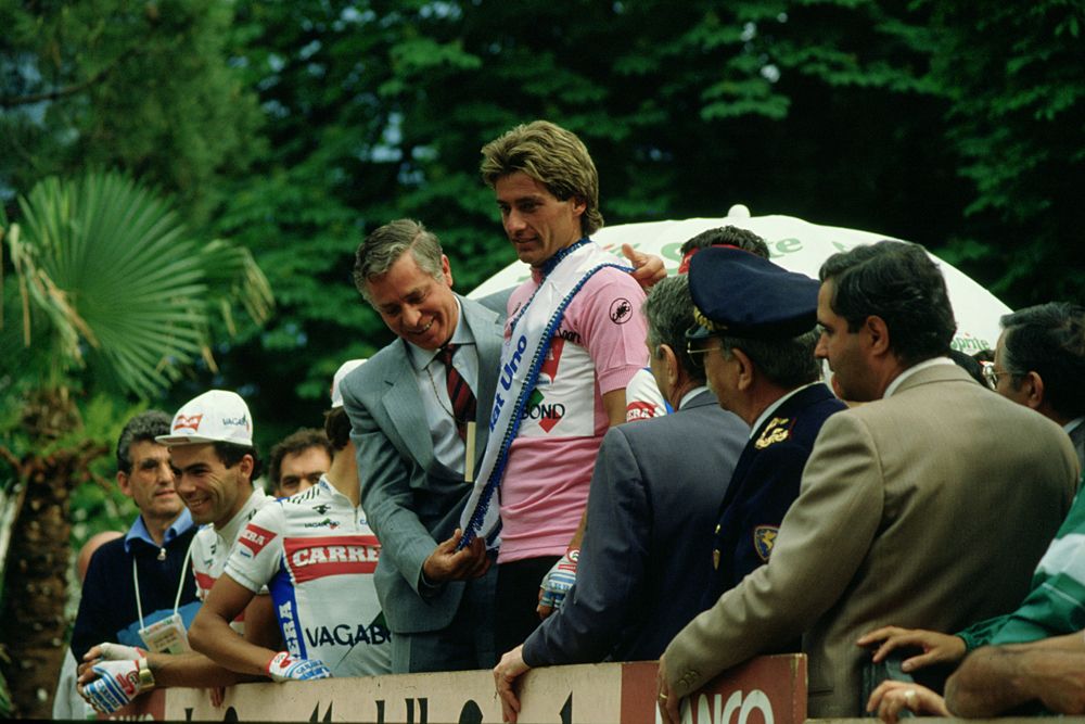 1986, Giro d'Italia, stage 22 Roberto Visentini in the maglia rosa