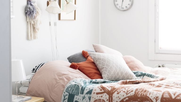 Scandinavian Bedroom 13 Cosy Ideas For Long Winter Nights