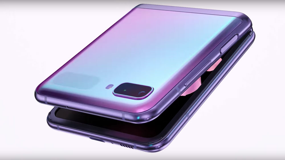 Galaxy Z Flip Is Samsung S New Foldable Phone All Style And No