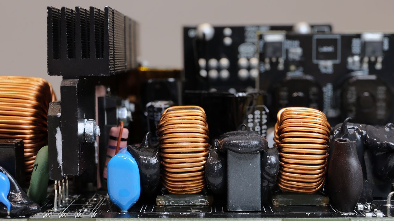 Corsair TX650M