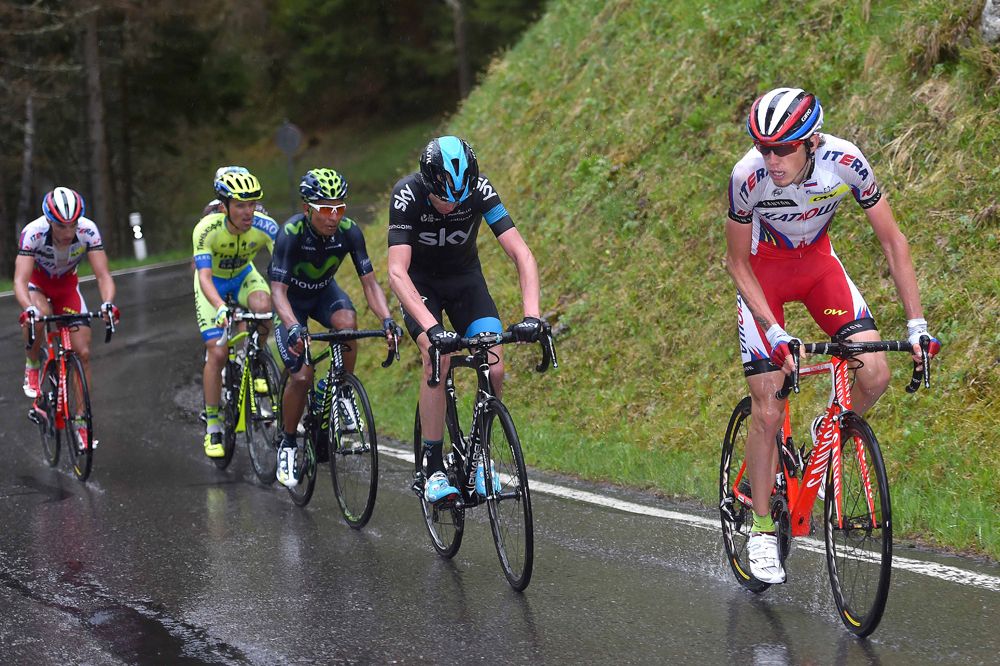 The leading contenders take on the final climb of the stage