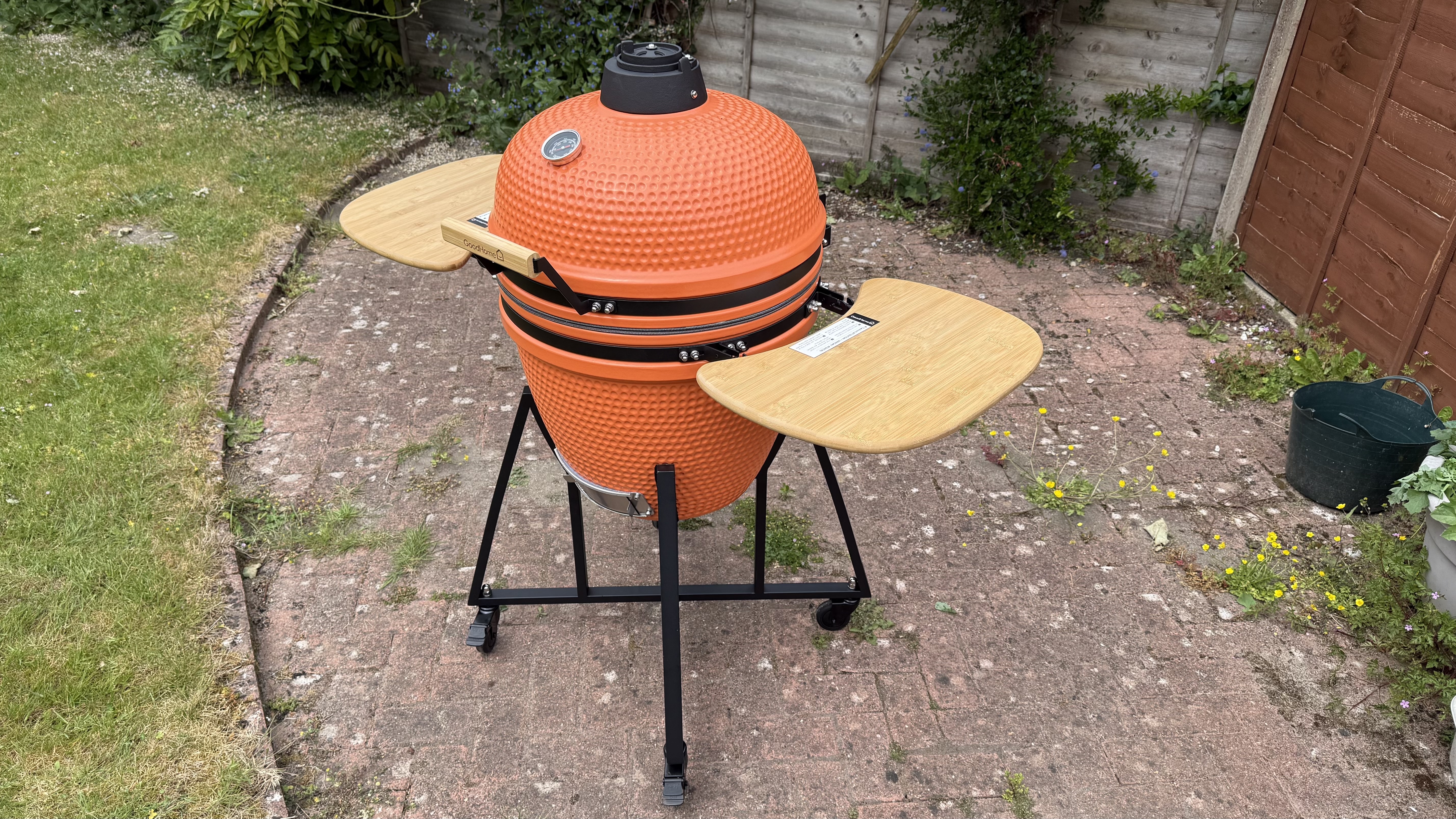 GoodHome Sagami Orange Charcoal Egg BBQ