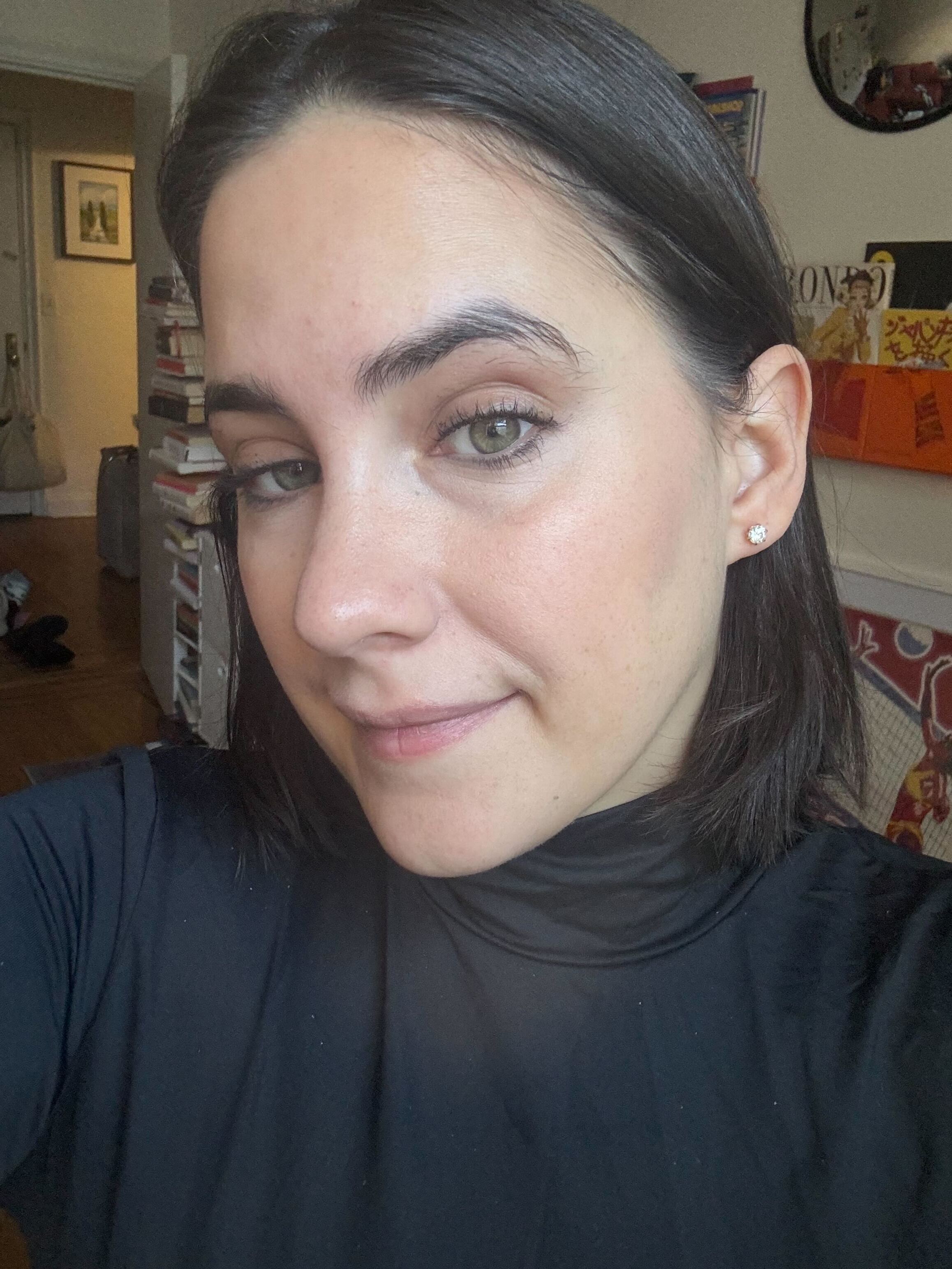 Julia Marzovilla before using Clinique Chubby Sticks. 