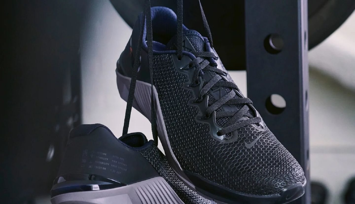 new balance minimus vs nike metcon