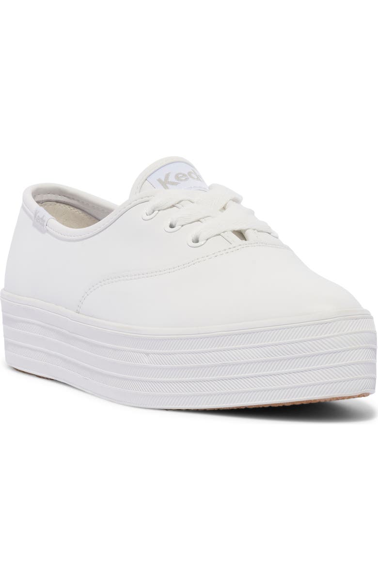 Point Leather Sneaker