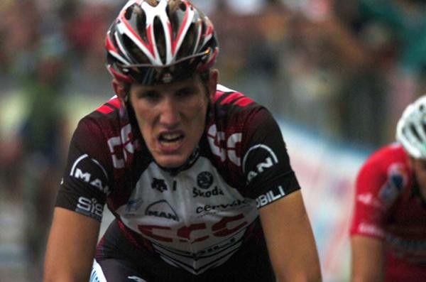 Andy Schleck (Team CSC) finishes well.
