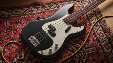 Fender Vintera III Late '60s Precision Bass