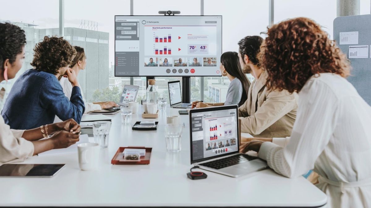 Barco’s ClickShare Conference range was designed to be truly agnostic, connecting to the AV USB room peripherals and working with the UC solutions of the user’s choice.