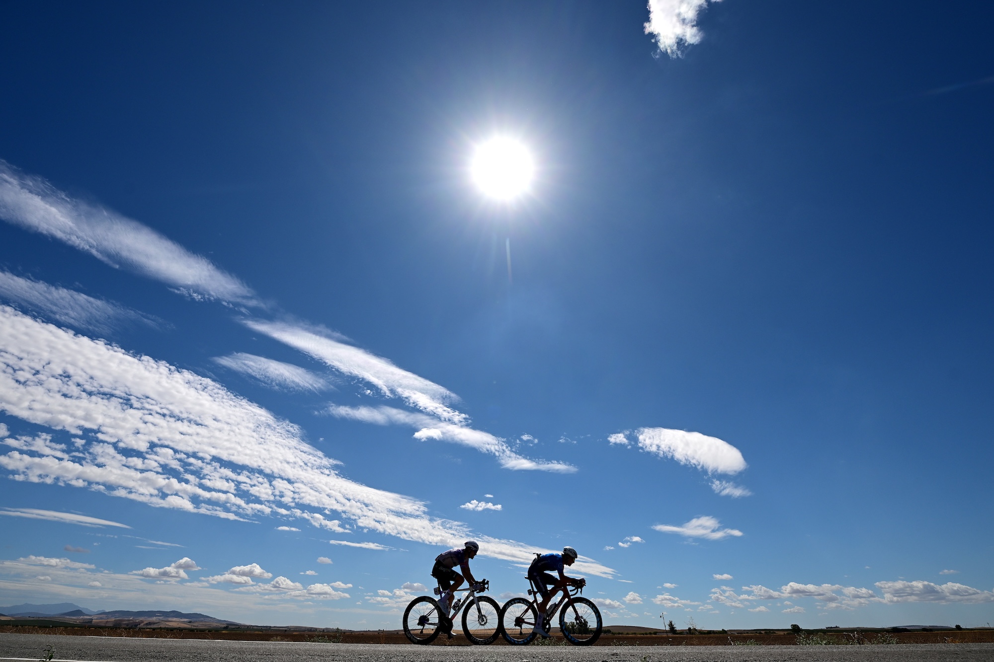 Sinuhe Fernandez and Enzo Paleni on stage 17