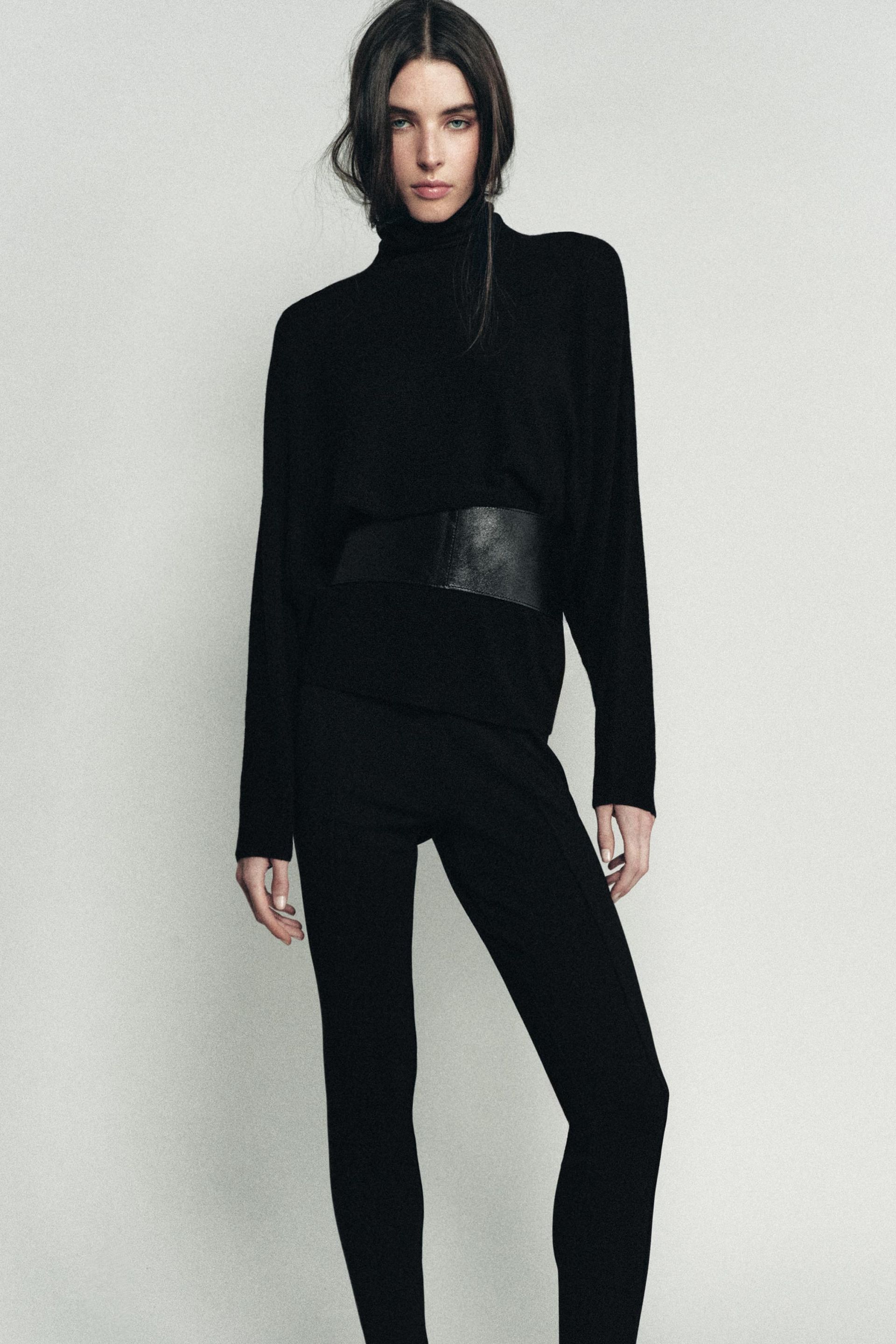 Limited Edition Knit Leggings