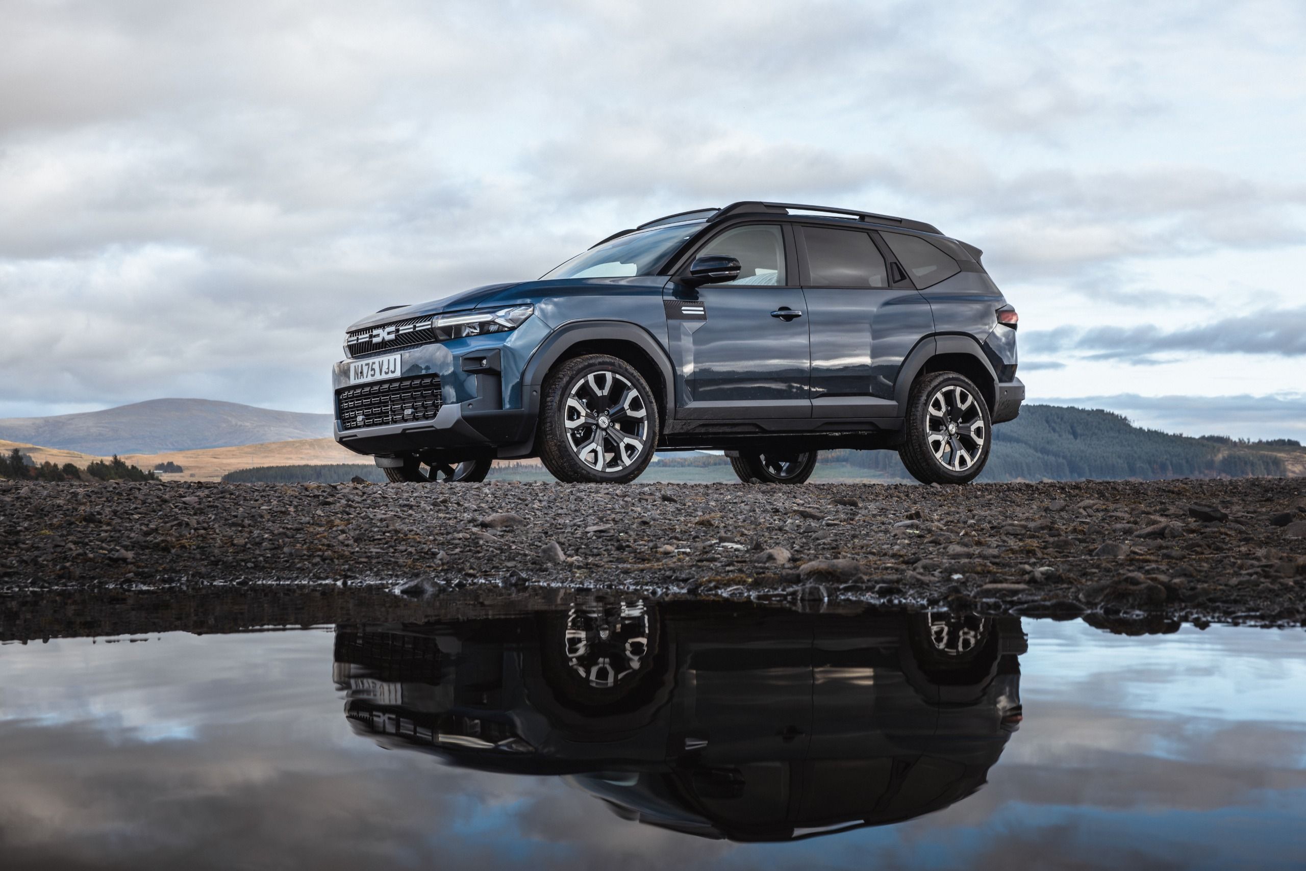 Dacia upsizes its offering with the brilliant Bigster, an SUV without pretensions