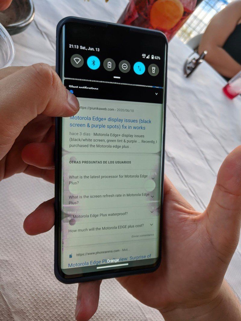 Motorola Edge Plus Display Issue