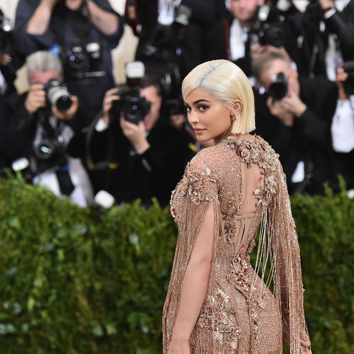 What Will Kylie Jenner Name Her Baby? - Kylie Jenner Baby Name Clues