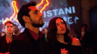 Riz Ahmed and Kate Hudson in The Relunctant Fundamentalist