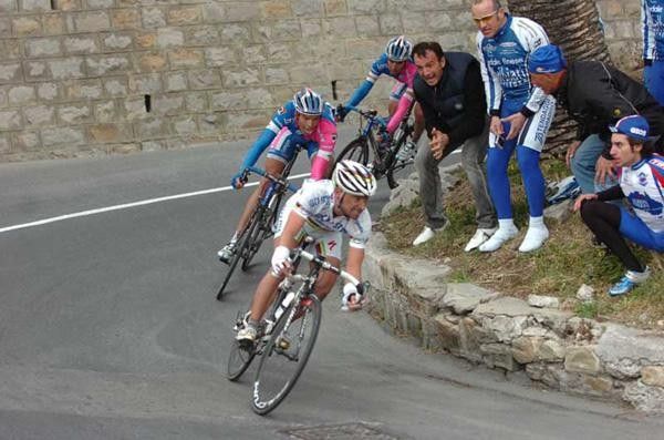 Bettini leads Ballan