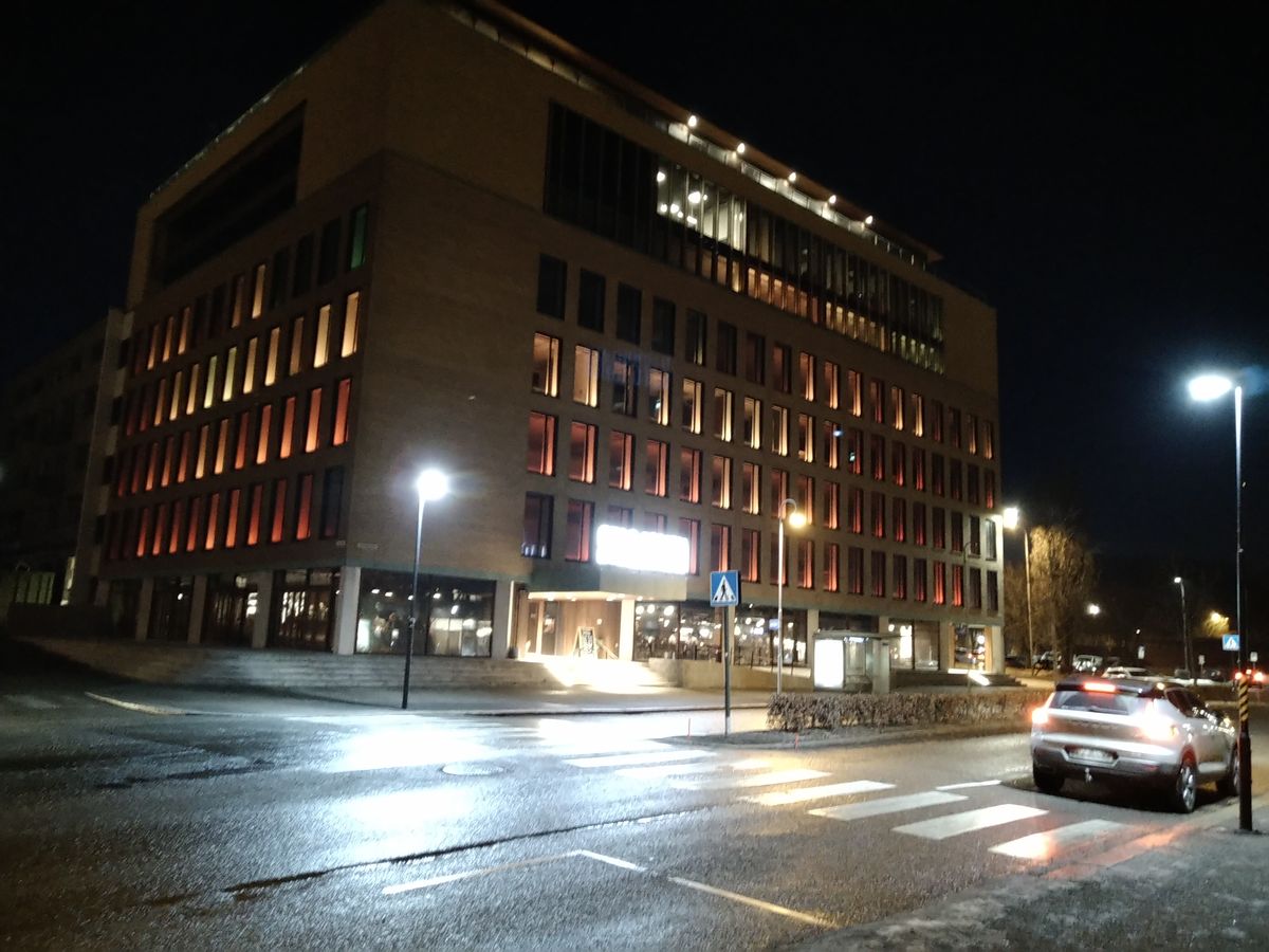 Med nattmodus ble fargene f&oslash;rst og fremst litt mer blasse, men uskarpheten forble omtrent den samme.