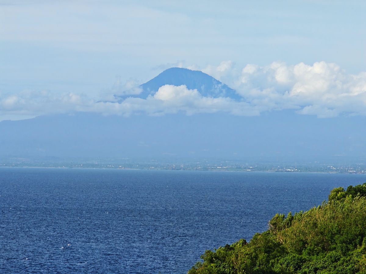 POCO F8 Ultra camera testing in Bali by Android Central