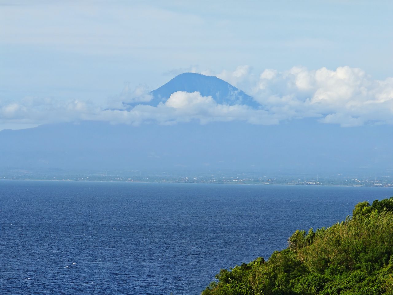 POCO F8 Ultra camera testing in Bali by Android Central