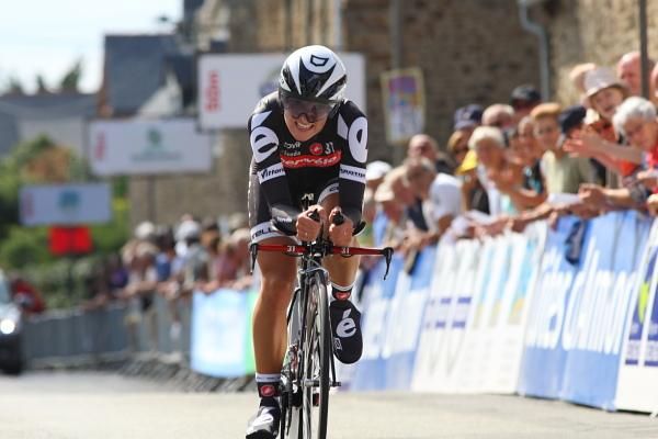 Elizabeth Armitstead (Cervelo Test Team) was last on the course, she finished as fastest young rider.