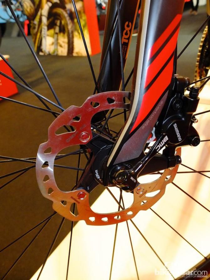 Shimano's new hydraulic road disc brakes are used on the new GF01